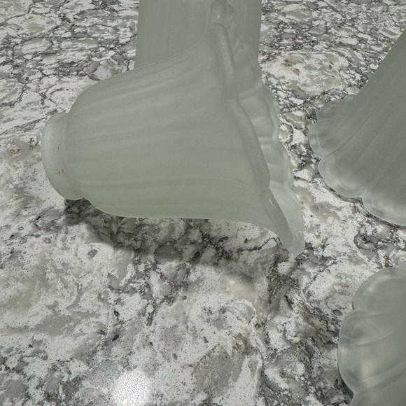 Set of (4) Beautiful Heavy Glass globes - Picture 2 of 4